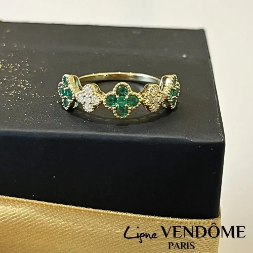 Bague multi trèfles en or jaune 18k, émeraude et diamants, Ligne Vendôme, L'Etabli du Bijoutier