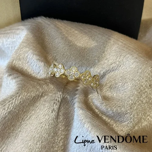 Bague multi trèfles en or Jaune 18k et diamants, Ligne Vendôme, L'Etabli du Bijoutier