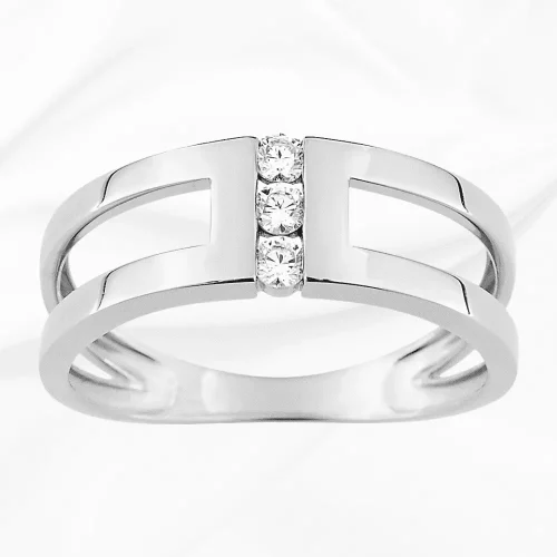 Bague trilogie en or blanc 18k et oxydes de zirconium, L'Etabli du Bijoutier