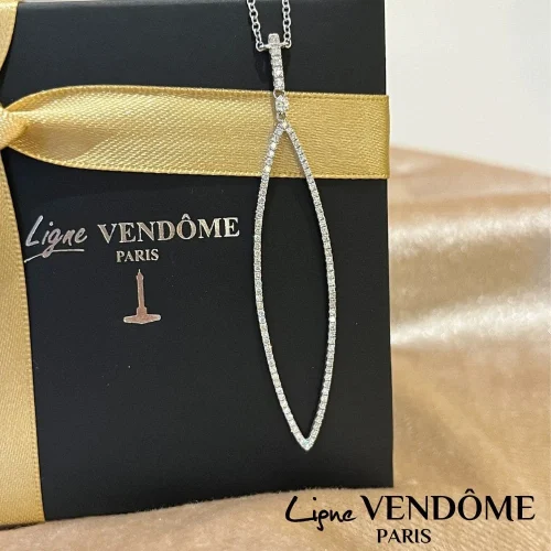 Collier navette en Or Blanc 18k, Ligne Vendôme, L'Etabli du Bijoutier