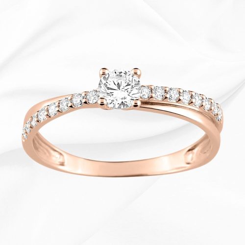 Solitaire accompagné entrelacé en or rose 375/000, oxydes de zirconium, Solène, L'Etabli du Bijoutier, Haguenau